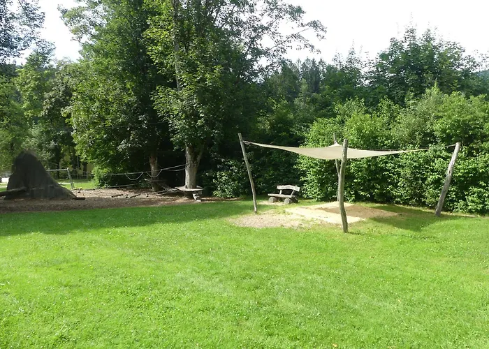 Dreilaendereck 403 Mit Sauna Und Hallenbad האוצנברג
