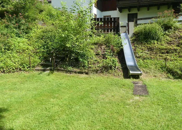 Dreilaendereck 403 Mit Sauna Und Hallenbad האוצנברג