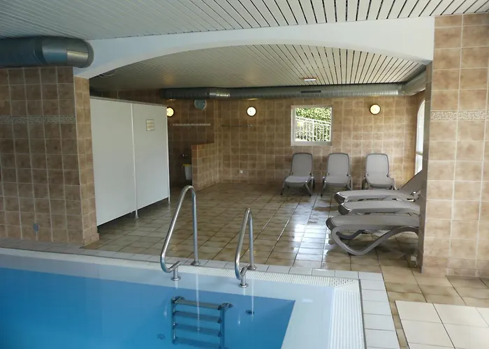Dreilaendereck 403 Mit Sauna Und Hallenbad האוצנברג